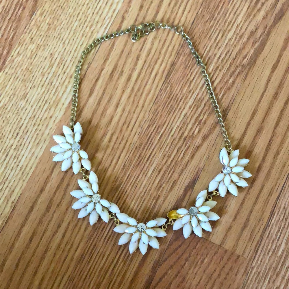 Francesca’s Accent Necklace